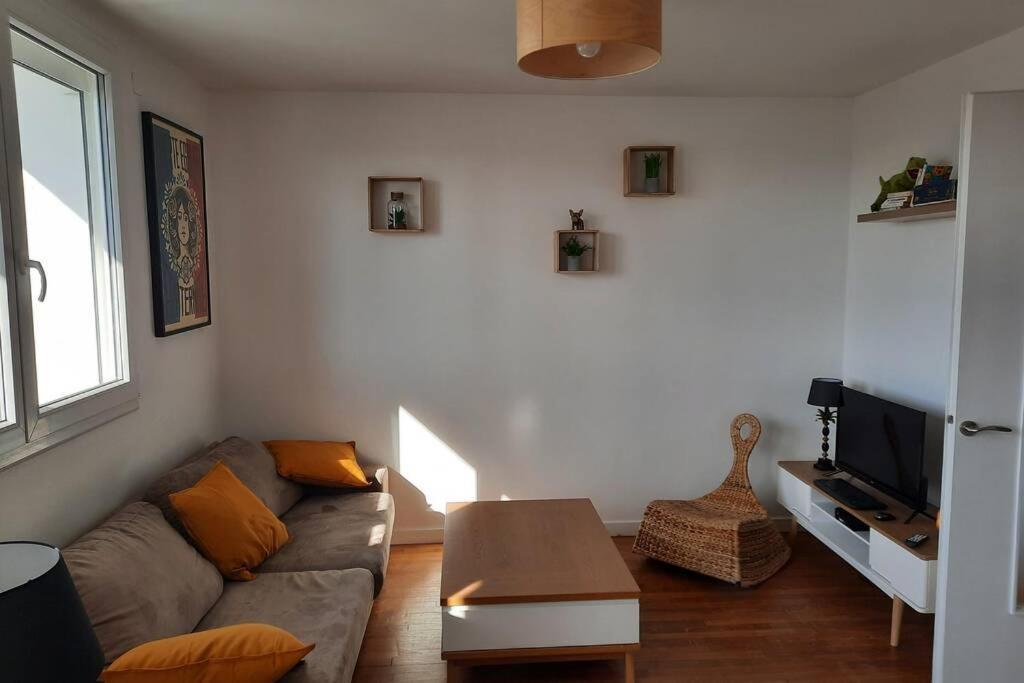 Appartement 70M² 3 Chambres Avec 3 Lits 2 Places ทรัวส์ ภายนอก รูปภาพ